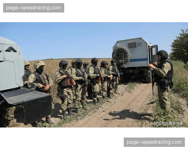 厄瓜多尔进攻套路：阵地战攻坚与快速反击的战术选择